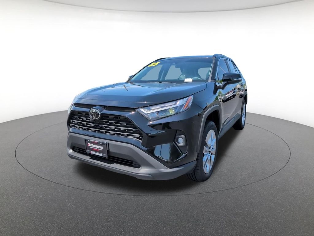 Used 2025 Black Toyota XLE Premium image 12
