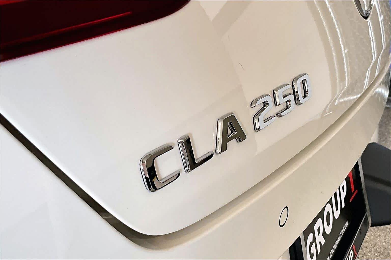 Used 2025 Polar White Mercedes-Benz CLA 250 image 28