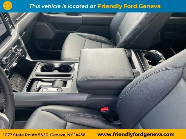 Used 2025 Agate Black Metallic Ford XLT image 28