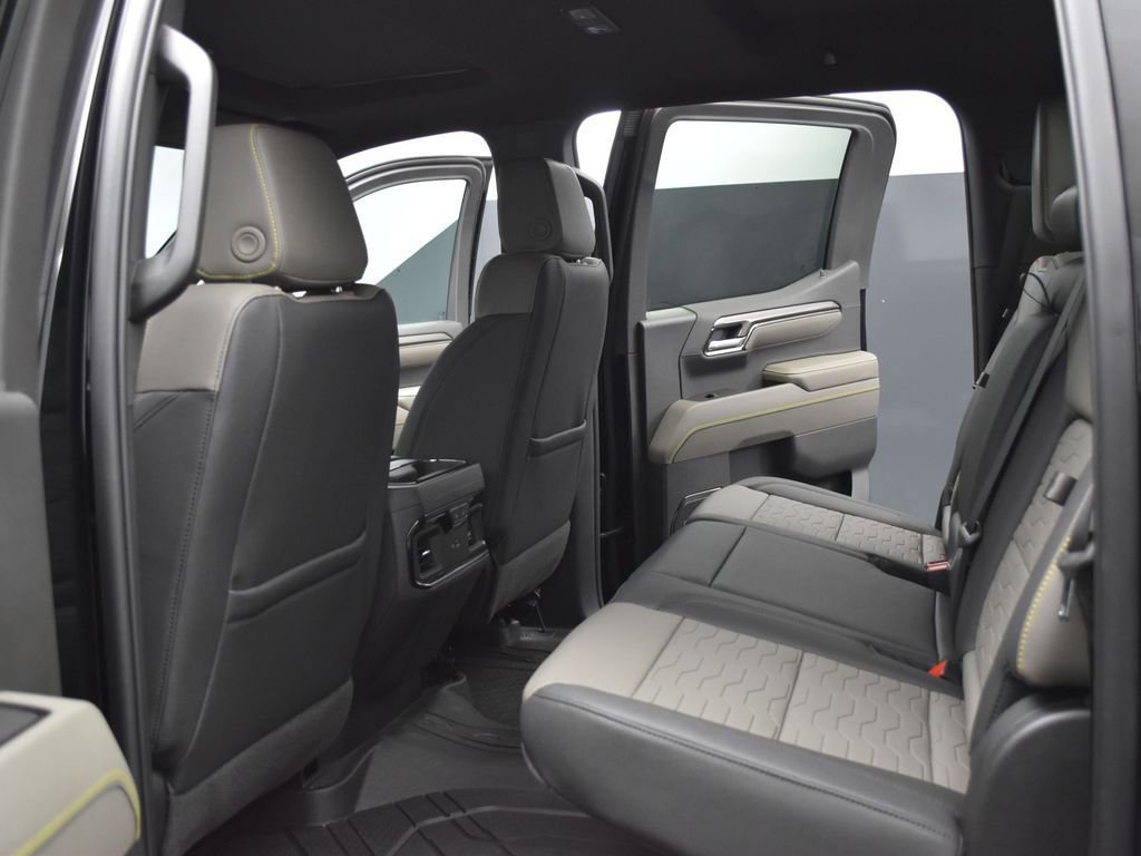 2026 Chevrolet Silverado 1500 ZR2 - Photo 23