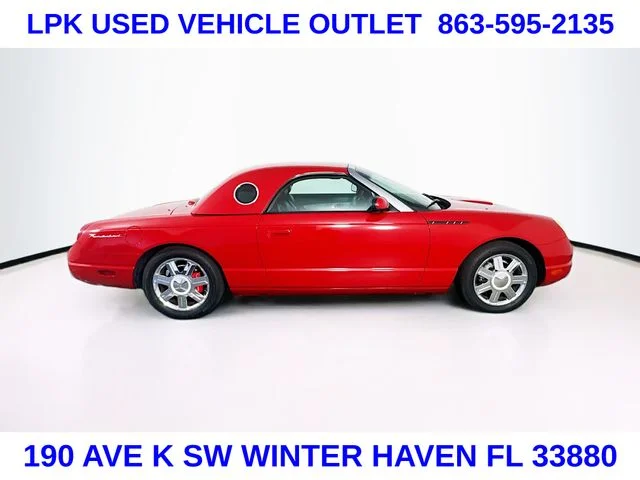 Used 2004  Ford Base image 8