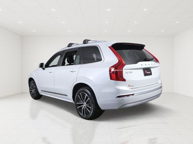 Certified Used 2022 White Volvo T8 Inscription Expression 7 Passenger image 4