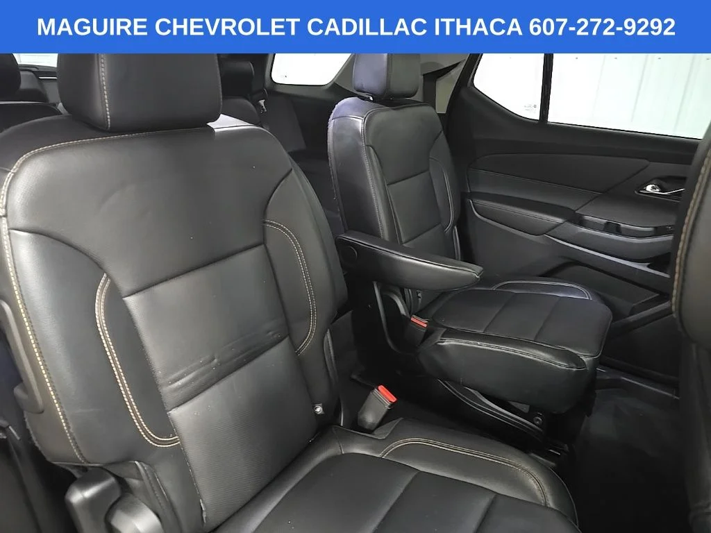 Used 2019 Black Chevrolet Premier image 17
