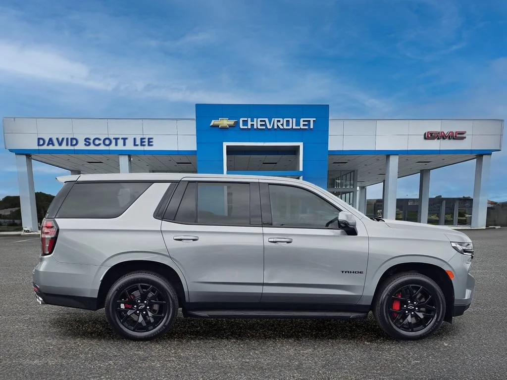 Used 2024 Sterling Gray Metallic Chevrolet RST image 7