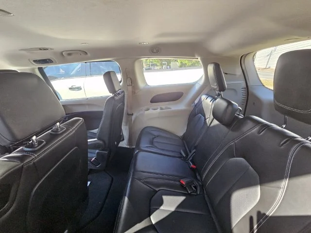 Used 2024 Black Chrysler Touring L image 7