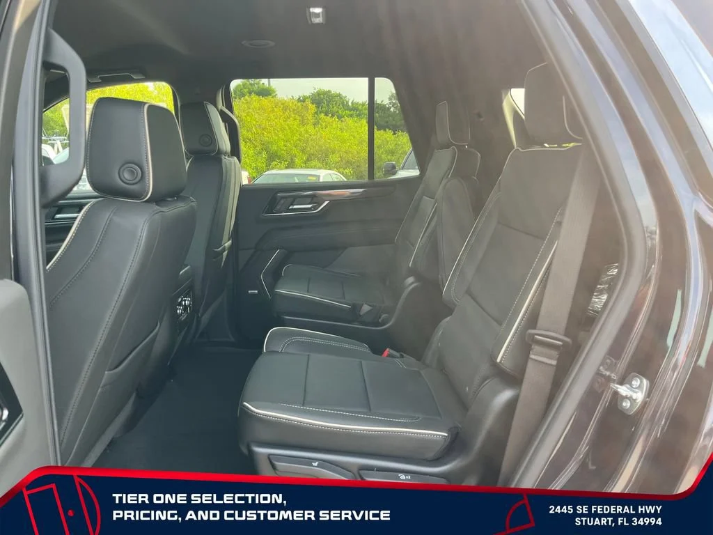 New 2026 Titanium Rush Metallic GMC Elevation image 12