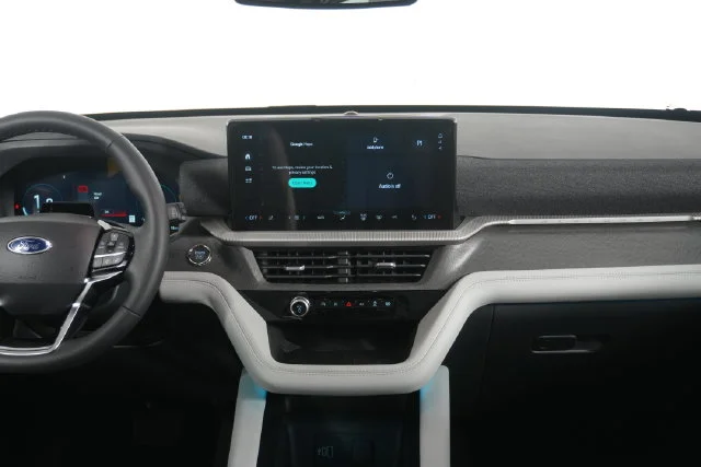 New 2027 Avalanche Gray Ford Platinum™ image 32