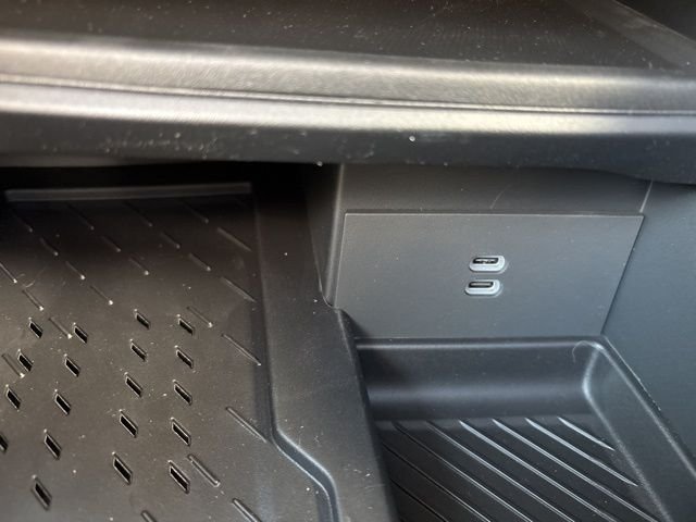 2026 Chrysler Pacifica Limited - Photo 14