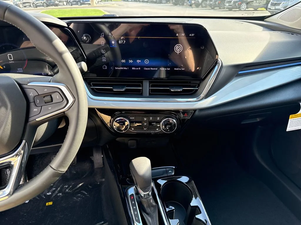 2026 Chevrolet Trax LT - Photo 14
