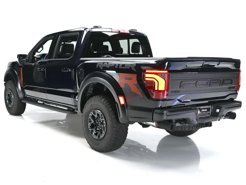 Used 2026 Blue Metallic Ford R image 4