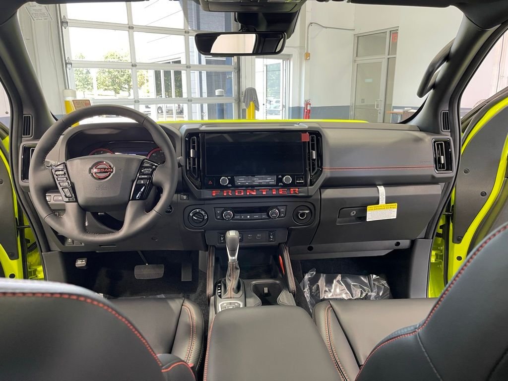 2026 Nissan Frontier PRO-4X - Photo 9