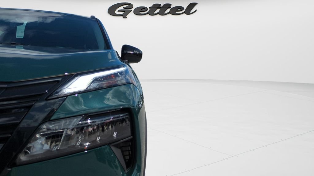 New 2026 Obsidian Green Pearl Nissan Dark Armor™ image 25