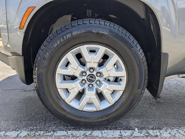 Used 2024 Gun Metallic Nissan SV image 9