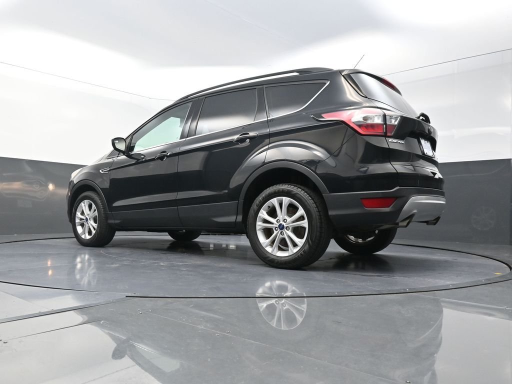 Used 2018 Black Ford SE image 27