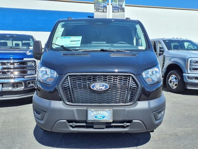 New 2026 Agate Black Metallic Ford Base image 2