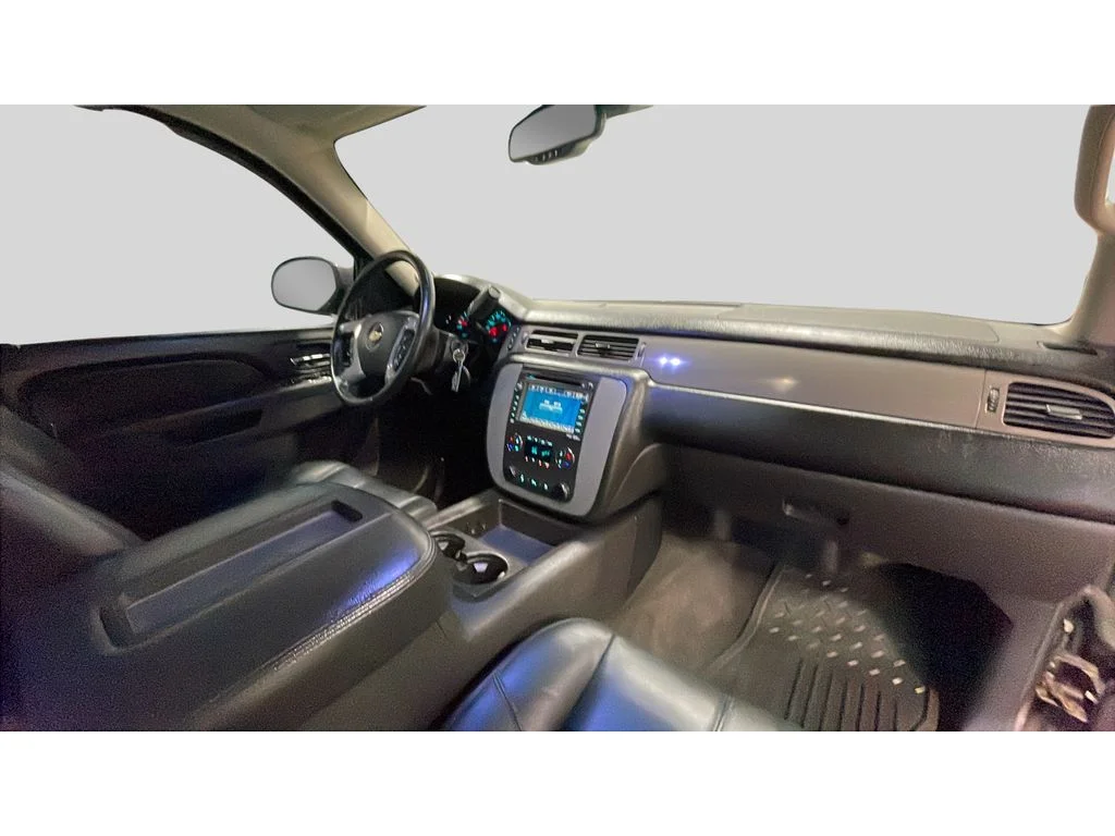 Used 2011 Mocha Steel Metallic Chevrolet LT image 19