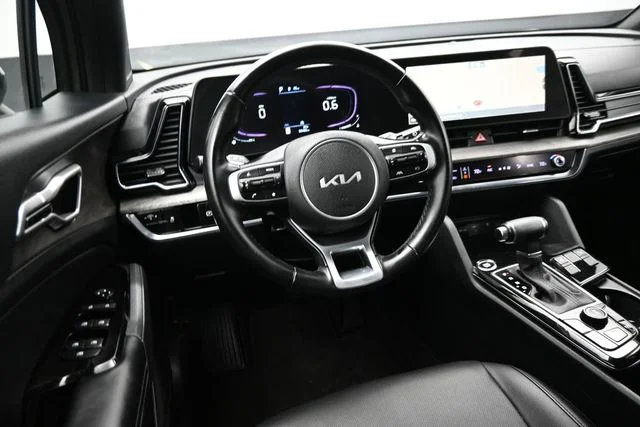 Used 2023 Green Kia X-Line image 23