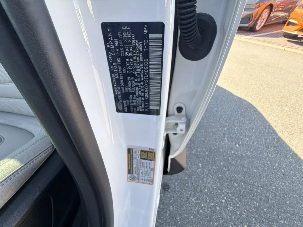 Used 2026 White Hyundai Limited image 32