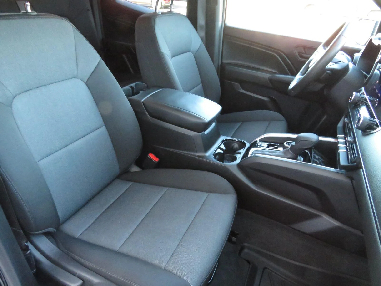 Used 2025 Black Chevrolet Trail Boss image 24