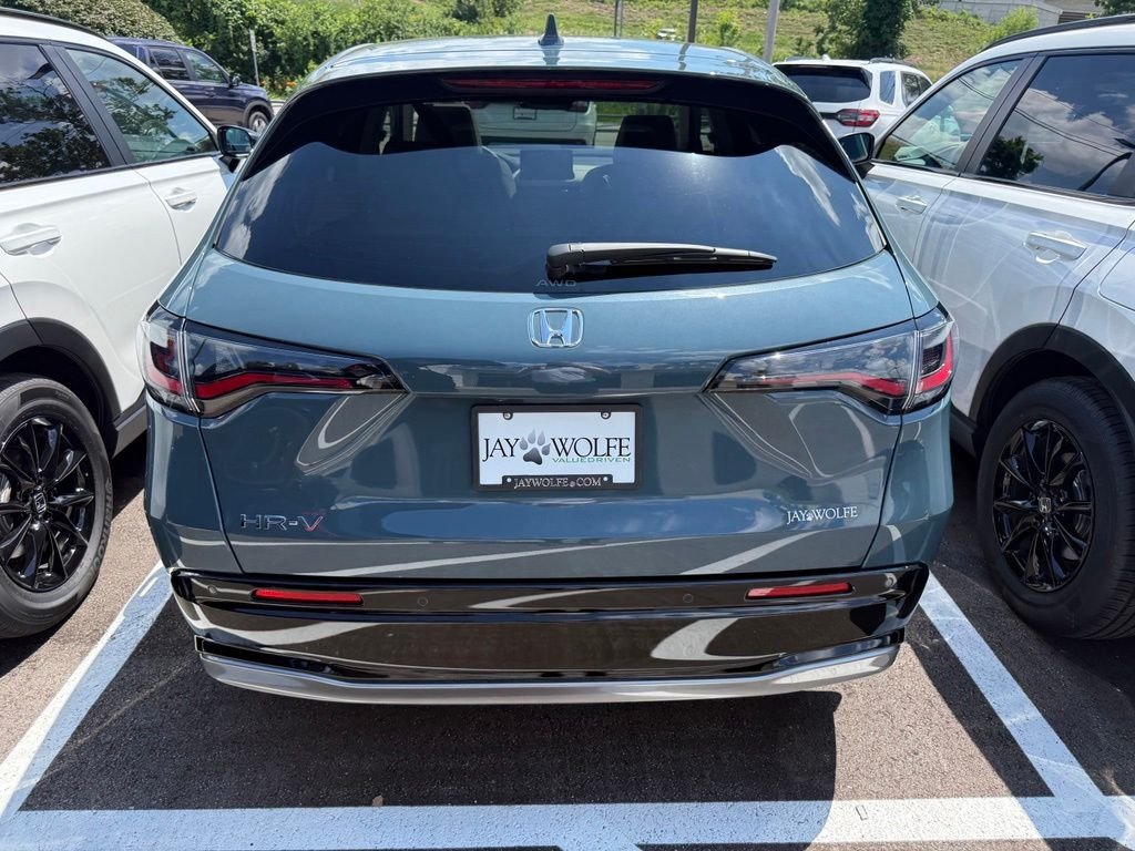 Used 2026 Green Honda EX-L image 5