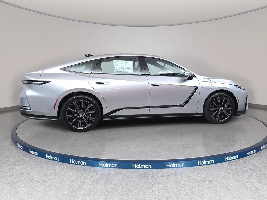 New 2026 Iridium Lexus PREMIUM AWD image 4