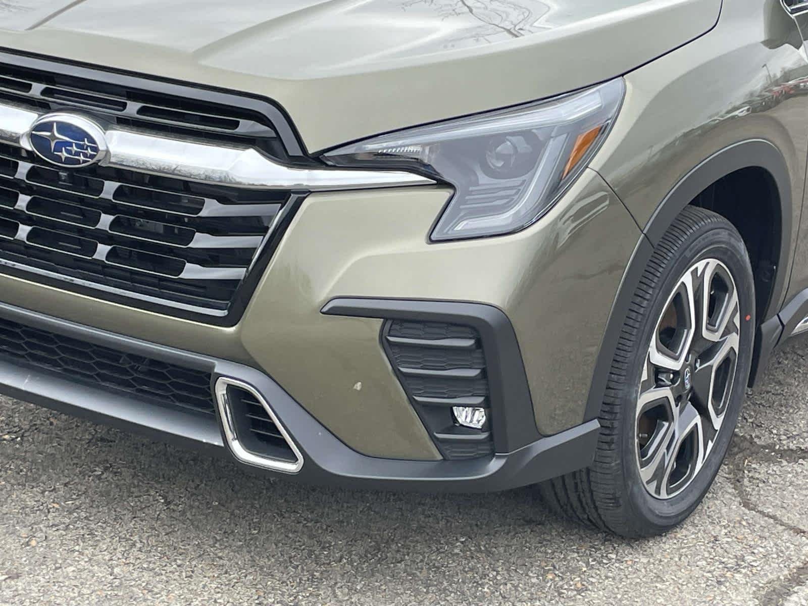 New 2026 Autumn Green Metallic Subaru Touring image 9