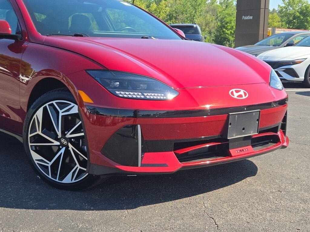 Used 2023 Hyundai IONIQ 6 Limited with VIN KMHM54AC9PA025580 for sale in Palatine, IL