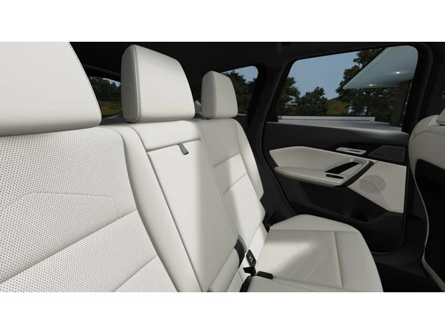 New 2026 Vegas Red Metallic BMW xDrive28i image 12