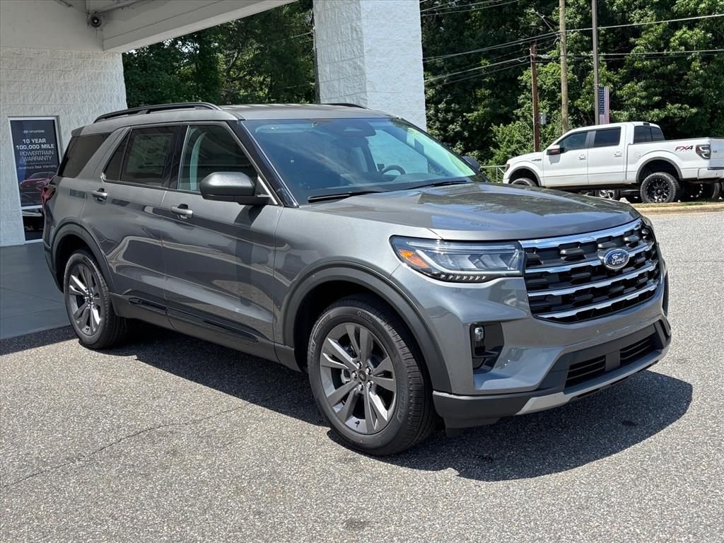 New 2026 Carbonized Gray Metallic Ford Active image 21
