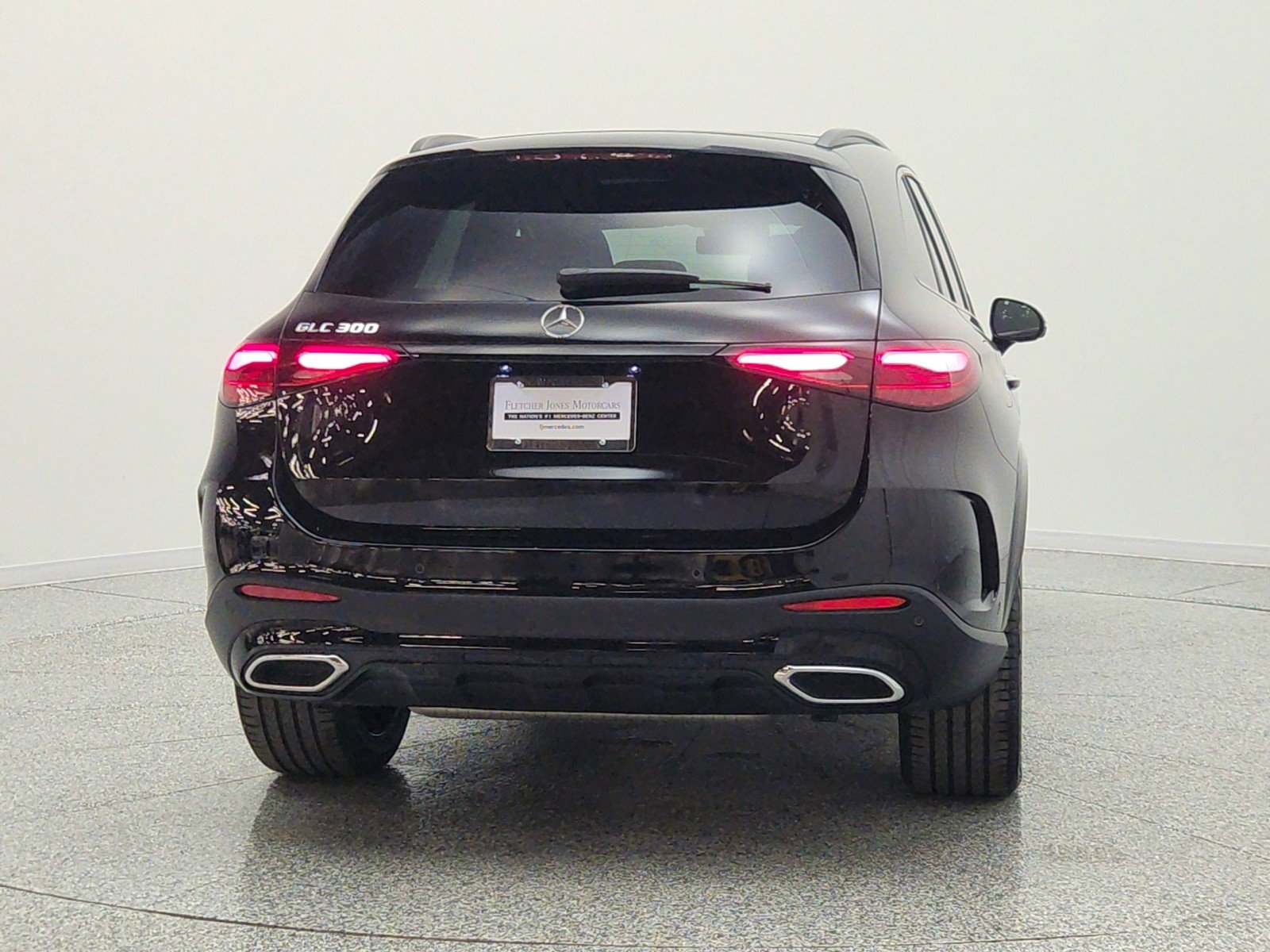 Used 2023 Black Mercedes-Benz GLC 300 SUV image 6