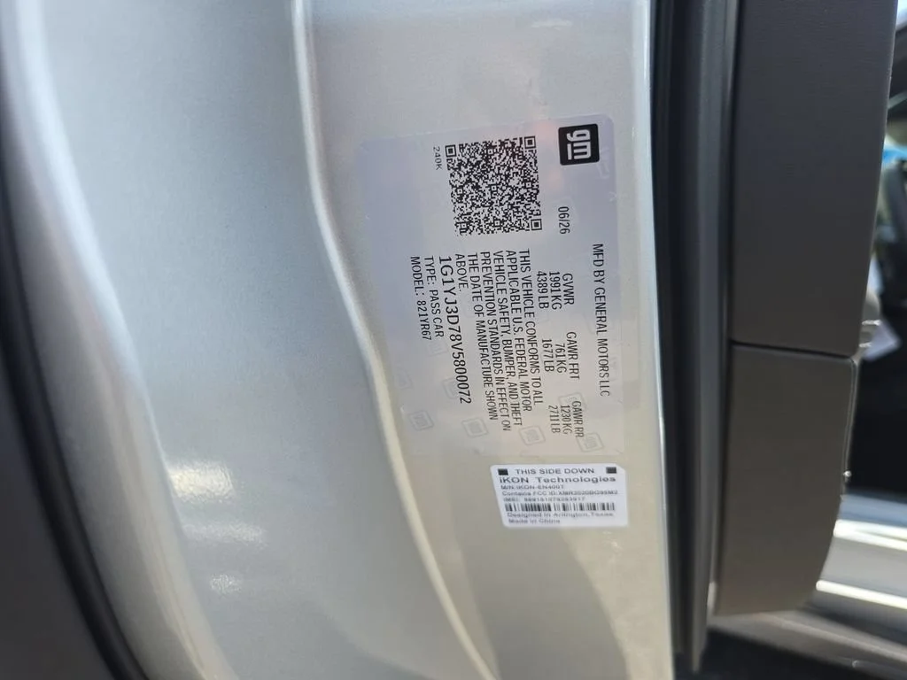 New 2027 Blade Silver Metallic Chevrolet 3LZ image 34