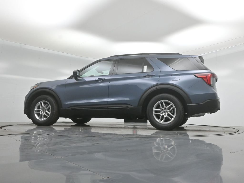 New 2026 Vapor Blue Metallic Ford Active image 50