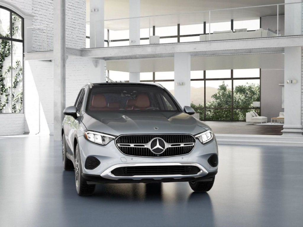 New 2027 Cirrus Silver Metallic Mercedes-Benz GLC 300 image 50