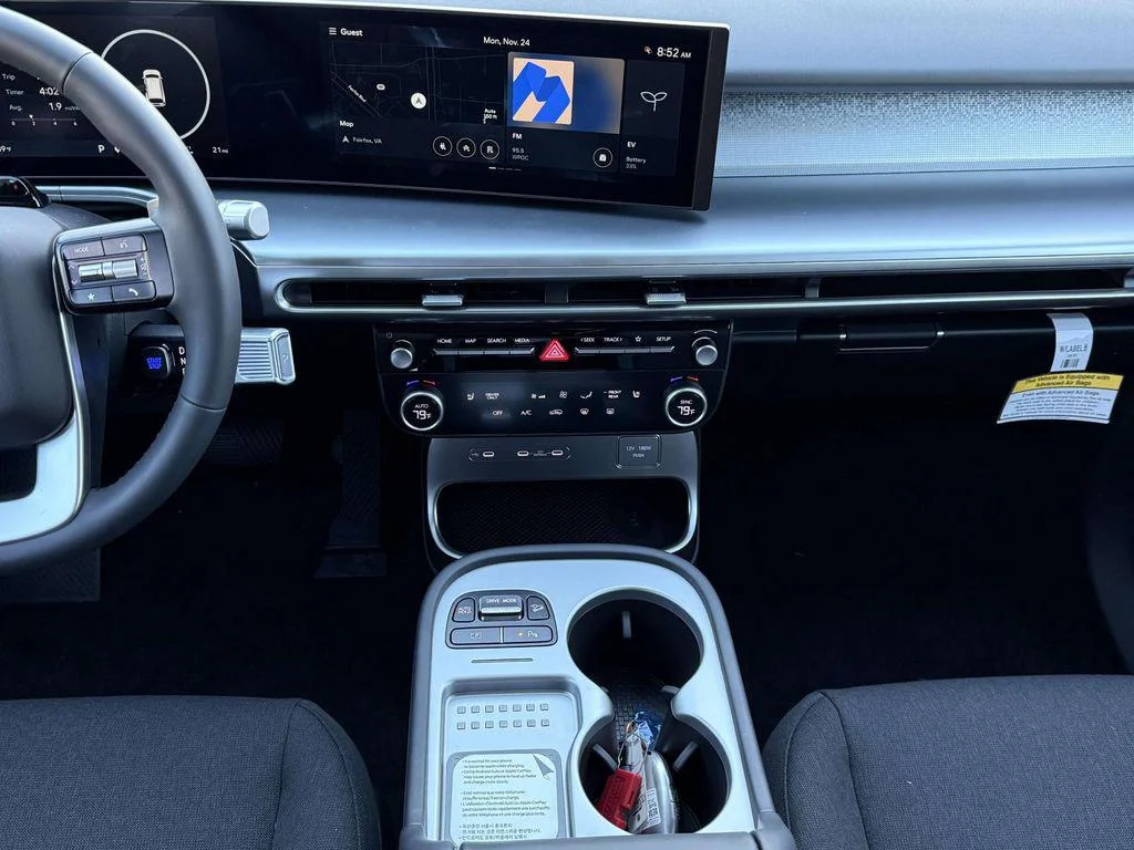 2026 Hyundai IONIQ 9 S - Photo 19