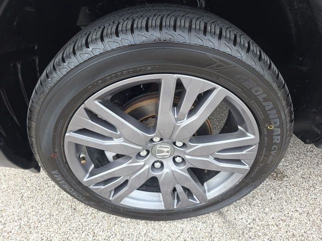 Used 2020 Lunar Silver Metallic Honda EX-L image 17
