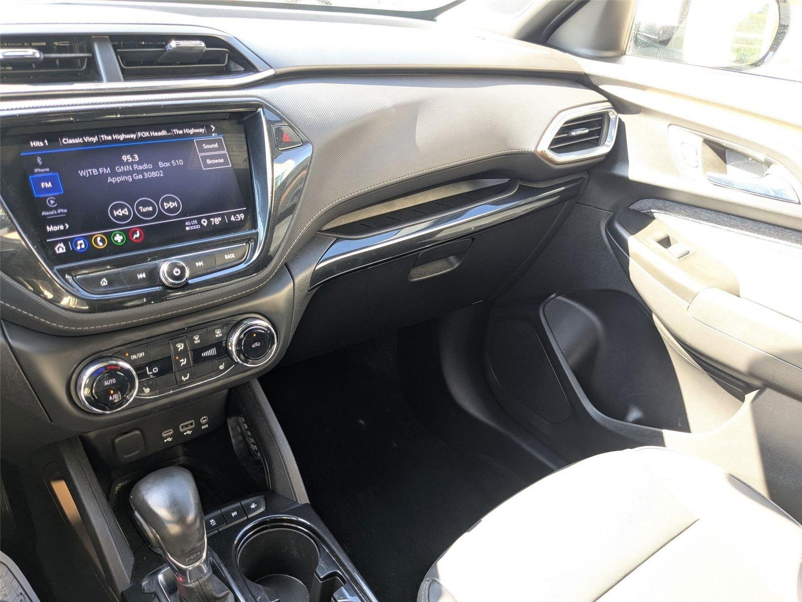 Used 2023 Summit White Chevrolet ACTIV image 19