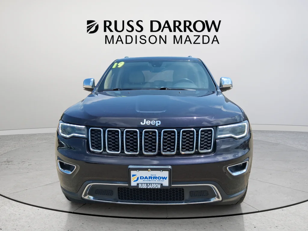 Used 2019 Red Jeep Limited image 8