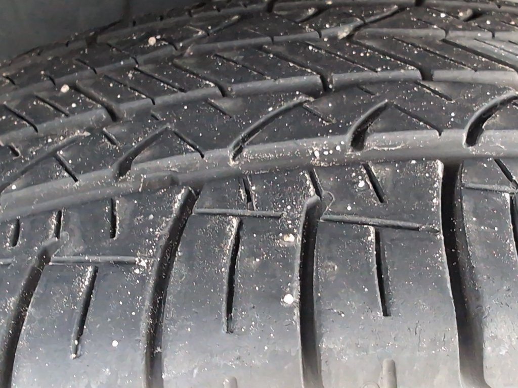 Used 2024 Bright White Clearcoat Jeep Latitude image 35