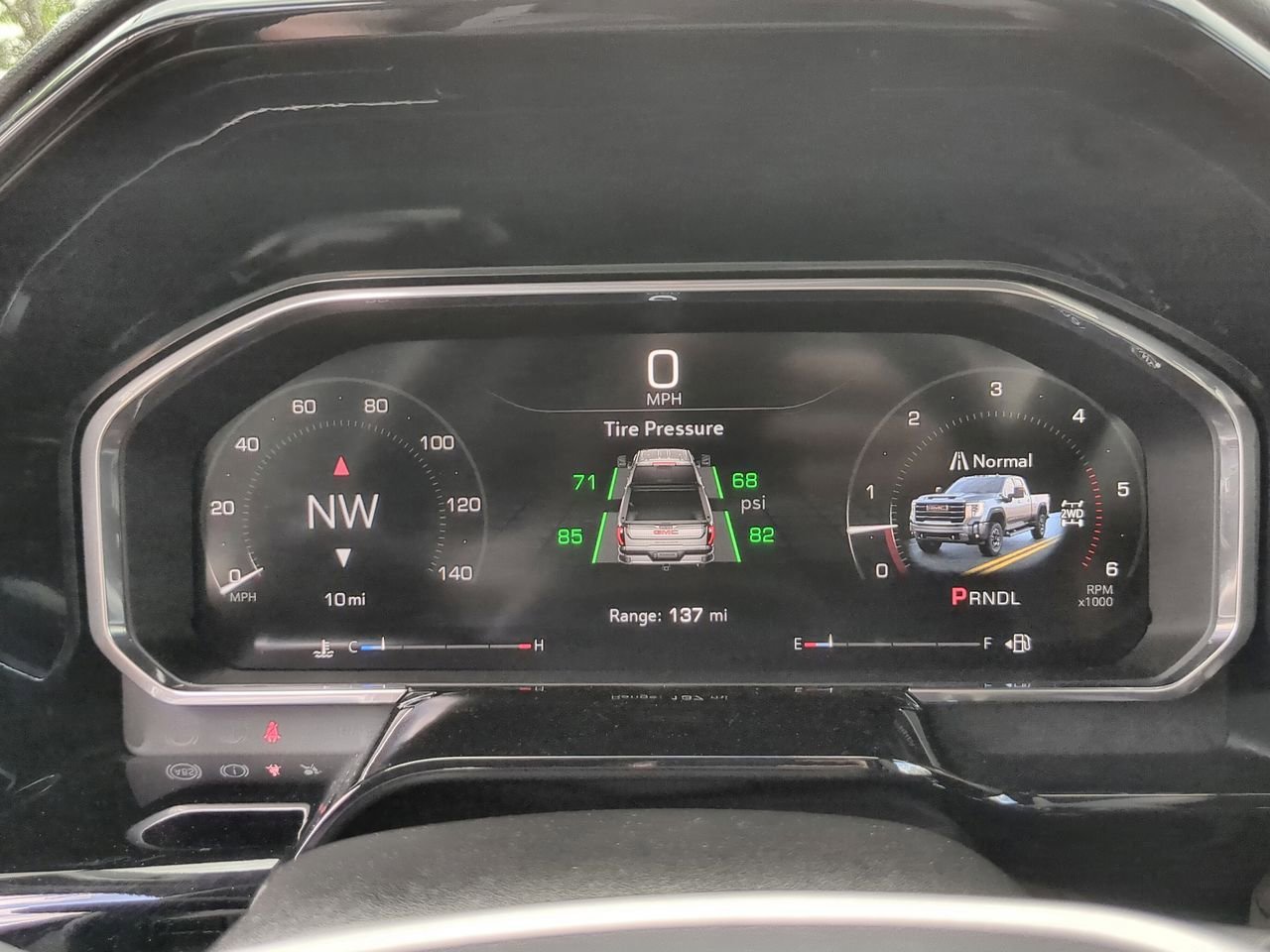 New 2026 Summit White GMC SLE image 11