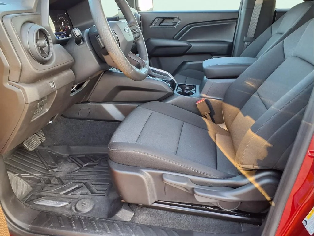 Used 2026 Red Chevrolet Trail Boss image 19