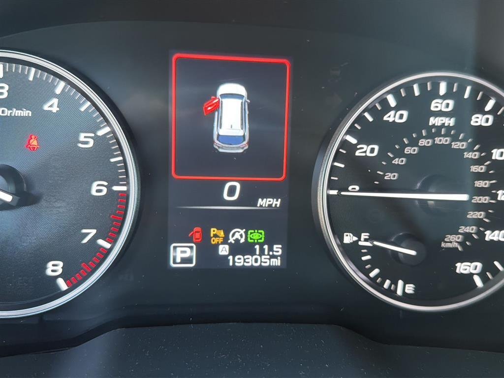Used 2024 Magnetite Gray Metallic Subaru Limited image 3