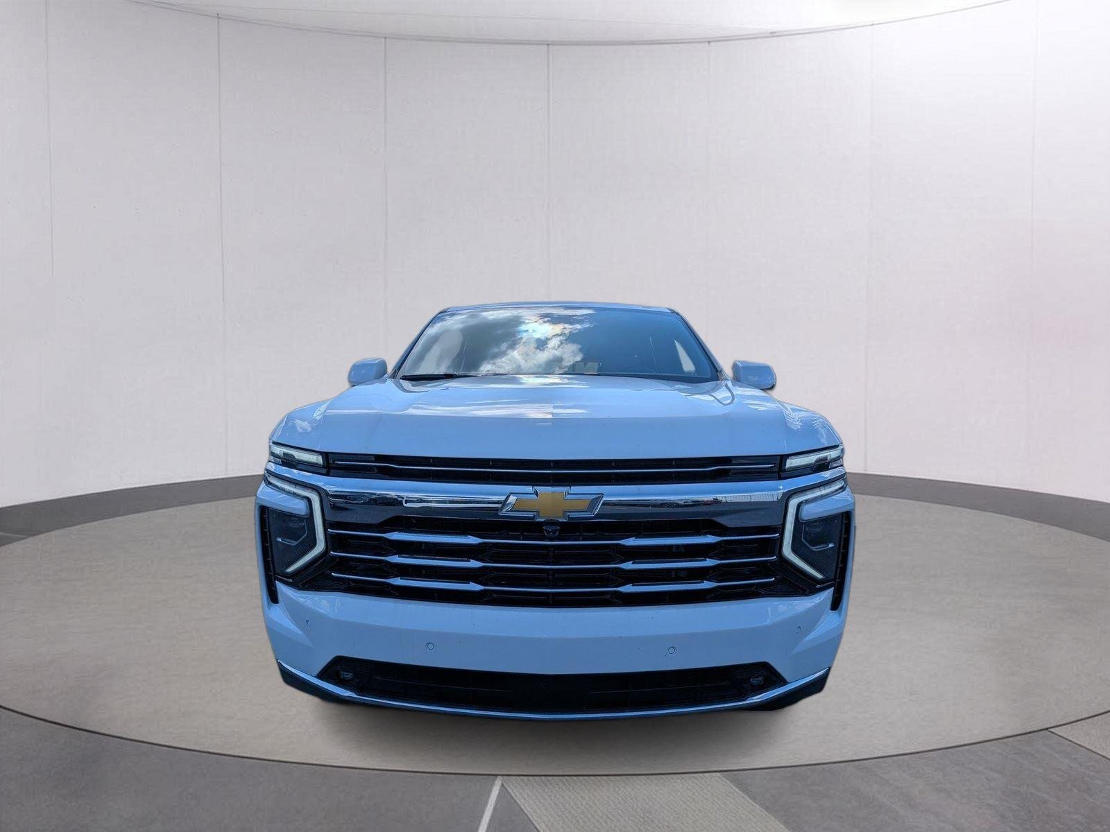 New 2026 Summit White Chevrolet LT image 8