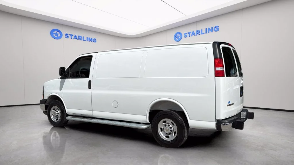 2025 Chevrolet Express Cargo Work Van - Photo 11