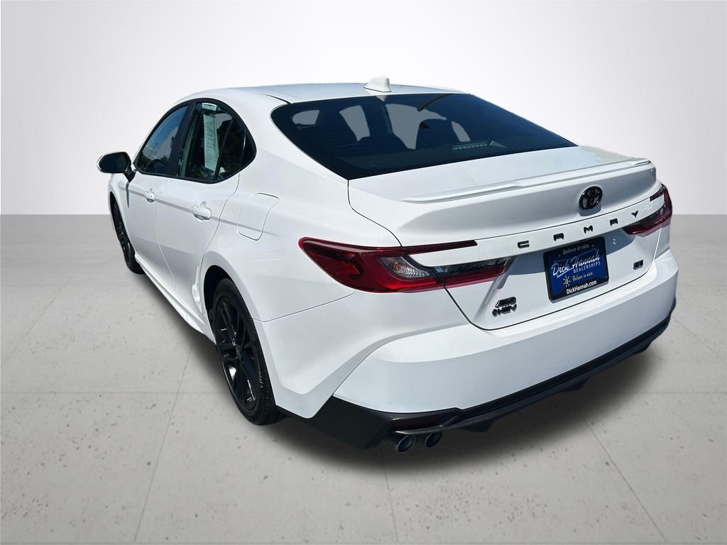 Used 2025 Ice Toyota SE image 9