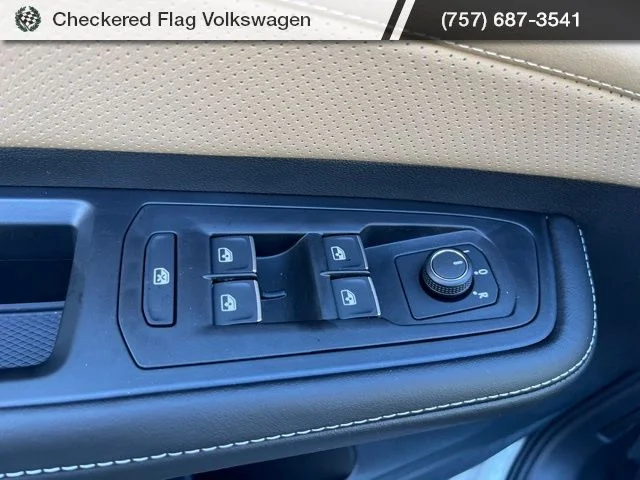 New 2026 White Volkswagen 2.0T SE image 17