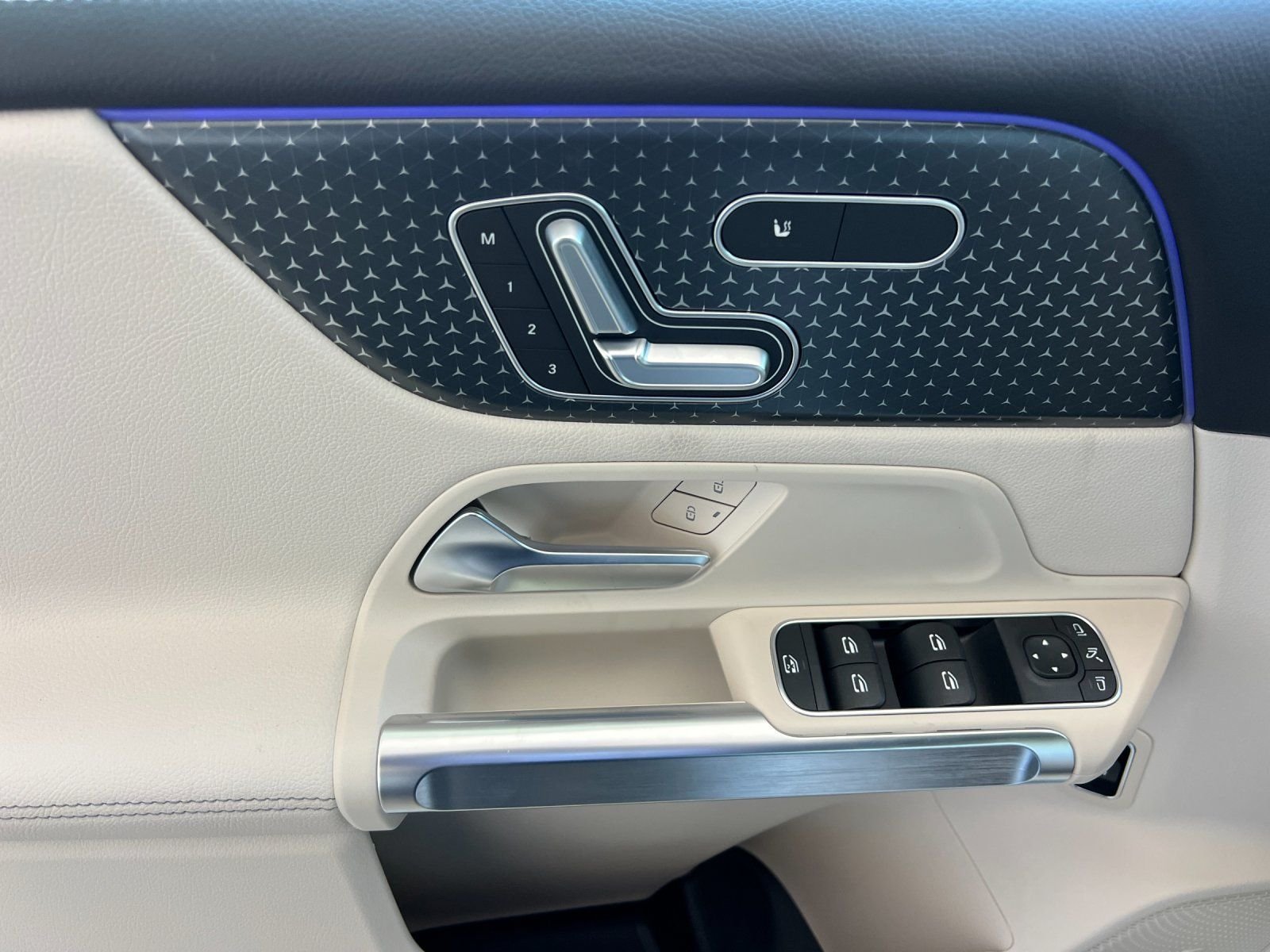 New 2026 Polar White Mercedes-Benz 250 image 14