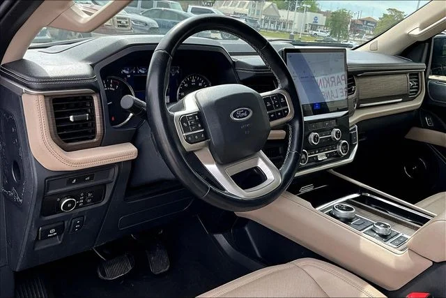 Used 2024 Black Ford Limited image 14