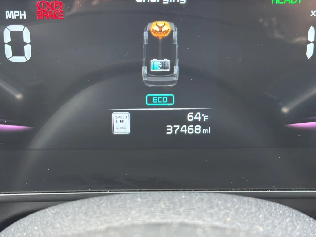 Certified Used 2023 White Kia EX image 12