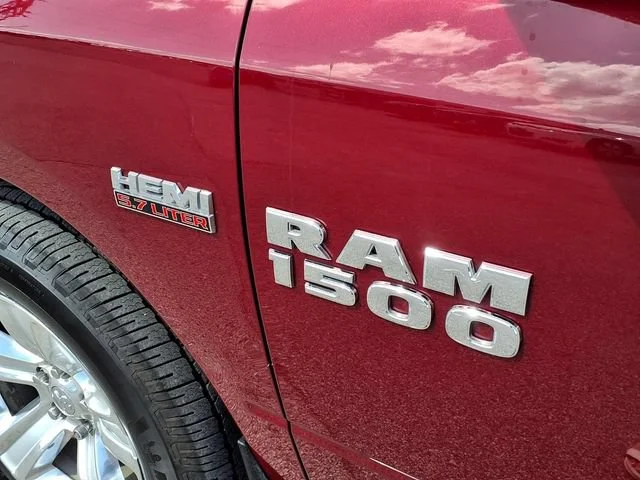 Used 2015  Ram Sport image 22