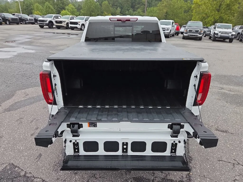 Certified Used 2023 White GMC AT4 image 21